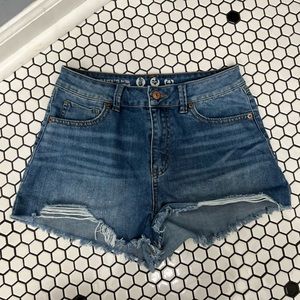 Rewash super high rise vintage denim shorts size 7 or 28